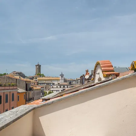 Rosso Rubino - Mansarda Vista A *