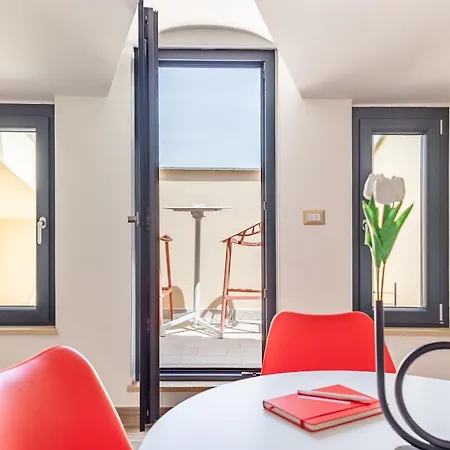 Rosso Rubino - Mansarda Vista A Apartment *